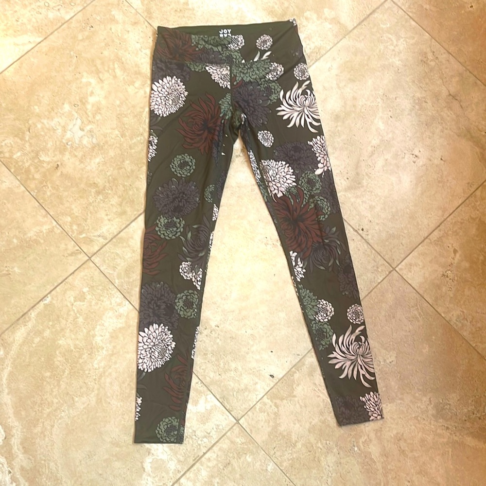 NWOT Joy lab leggings size small